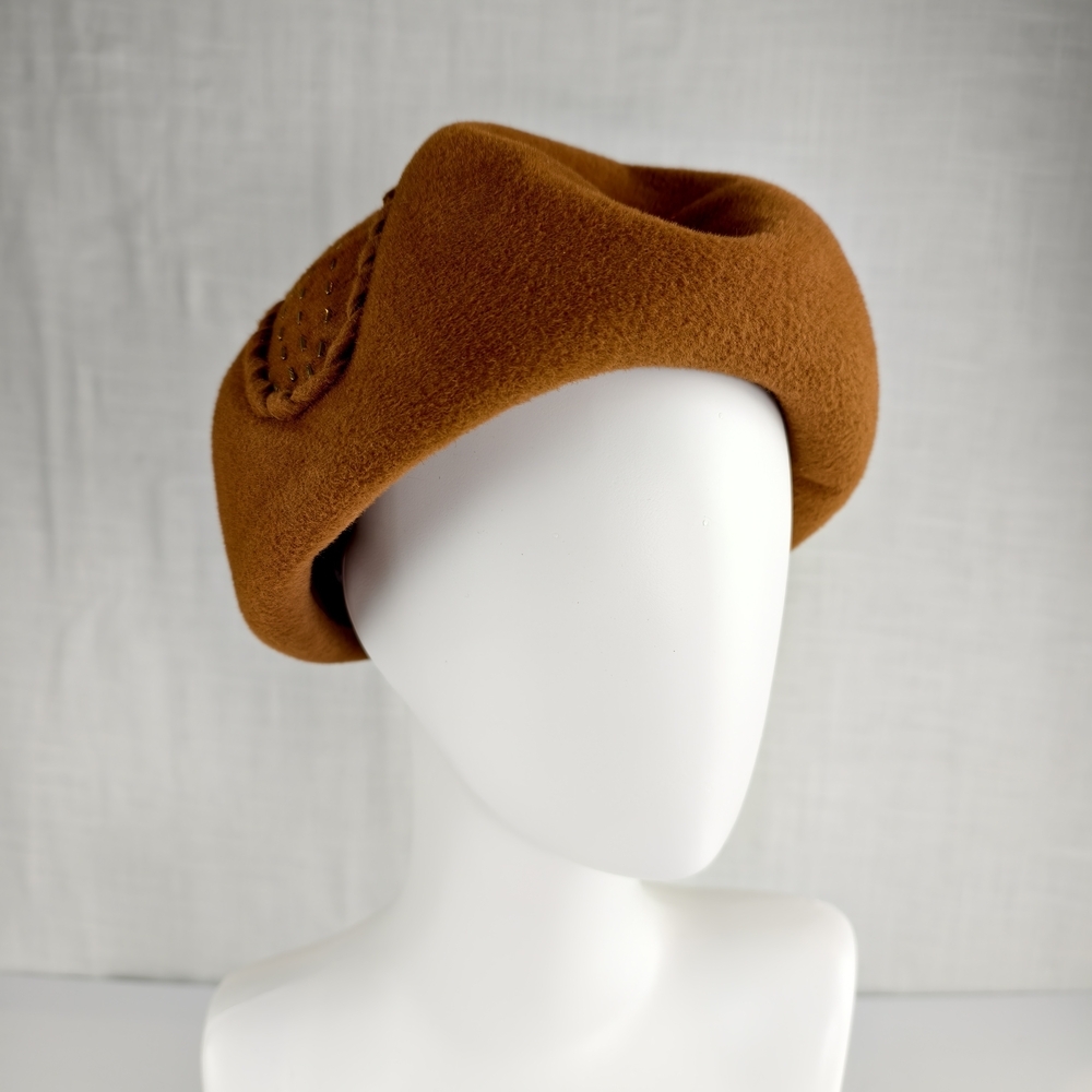 Dorothy Moore Caramel Wool Beret Vintage Beaded Accent Hat Fall Chic Classic
